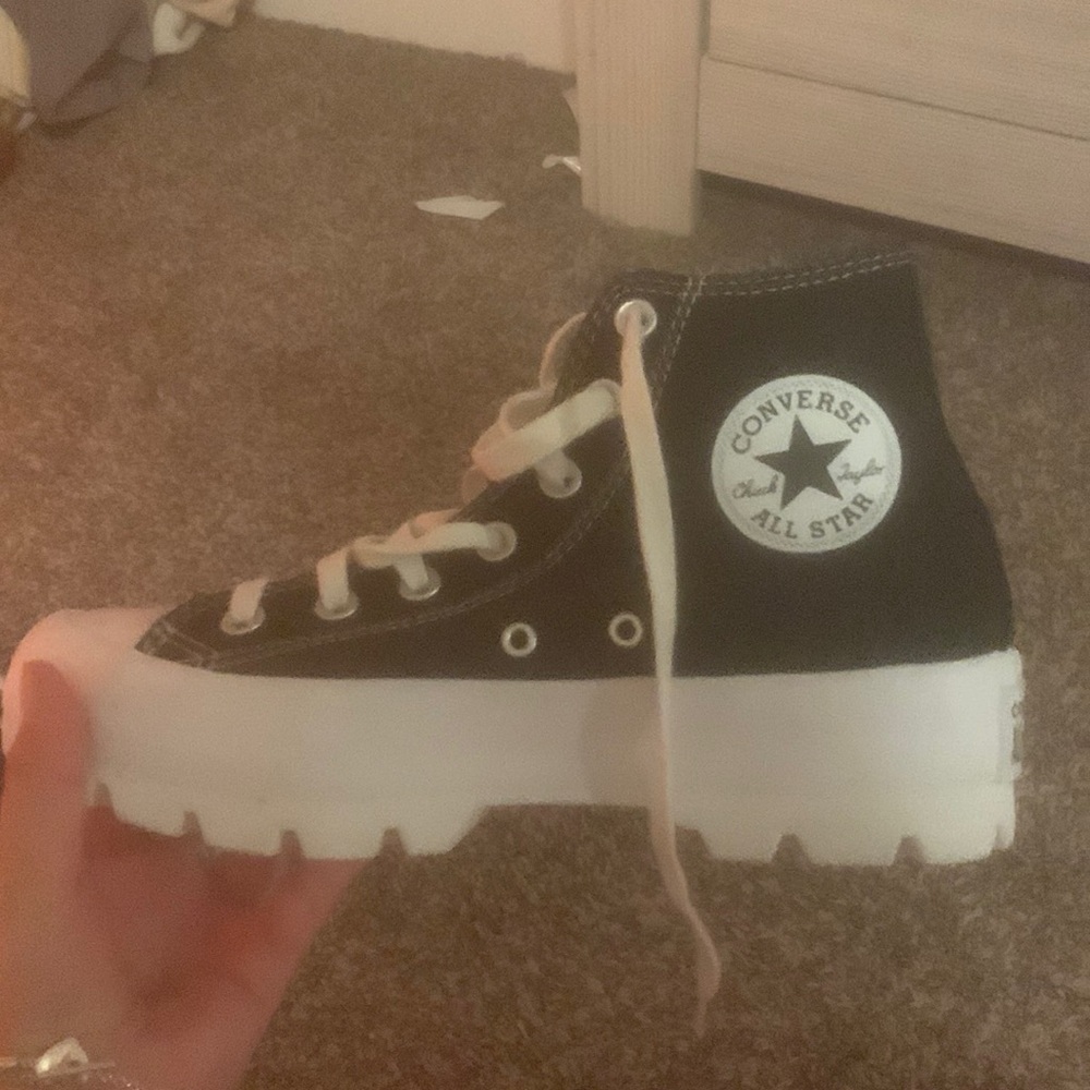 Black high top converse